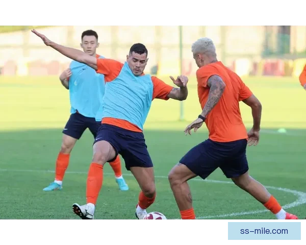 巴雷拉入选金球奖候选名单成为意大利足球新星崭露头角的重要时刻