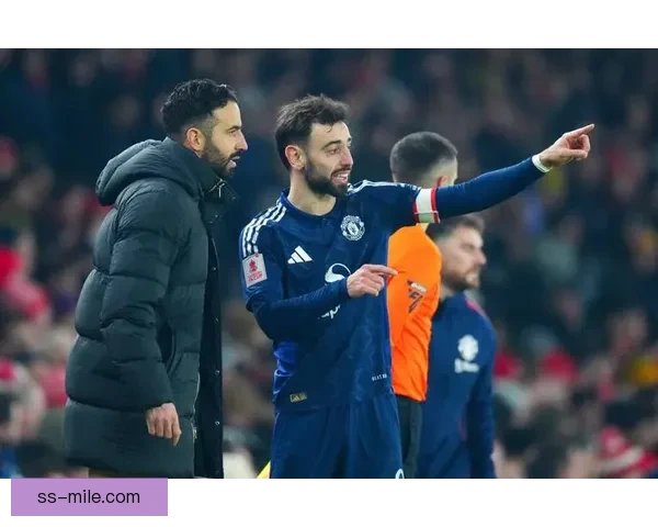 曼联宣布因老特拉福德漏雨进行临时加盖施工确保赛季赛事顺利进行