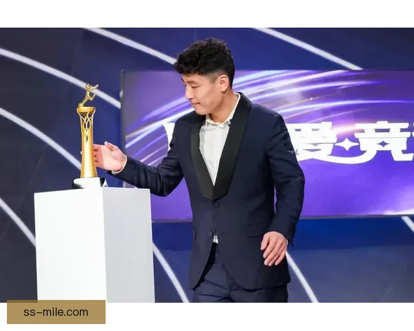 武磊荣膺中超历史本土最佳射手书写中国足球新辉煌